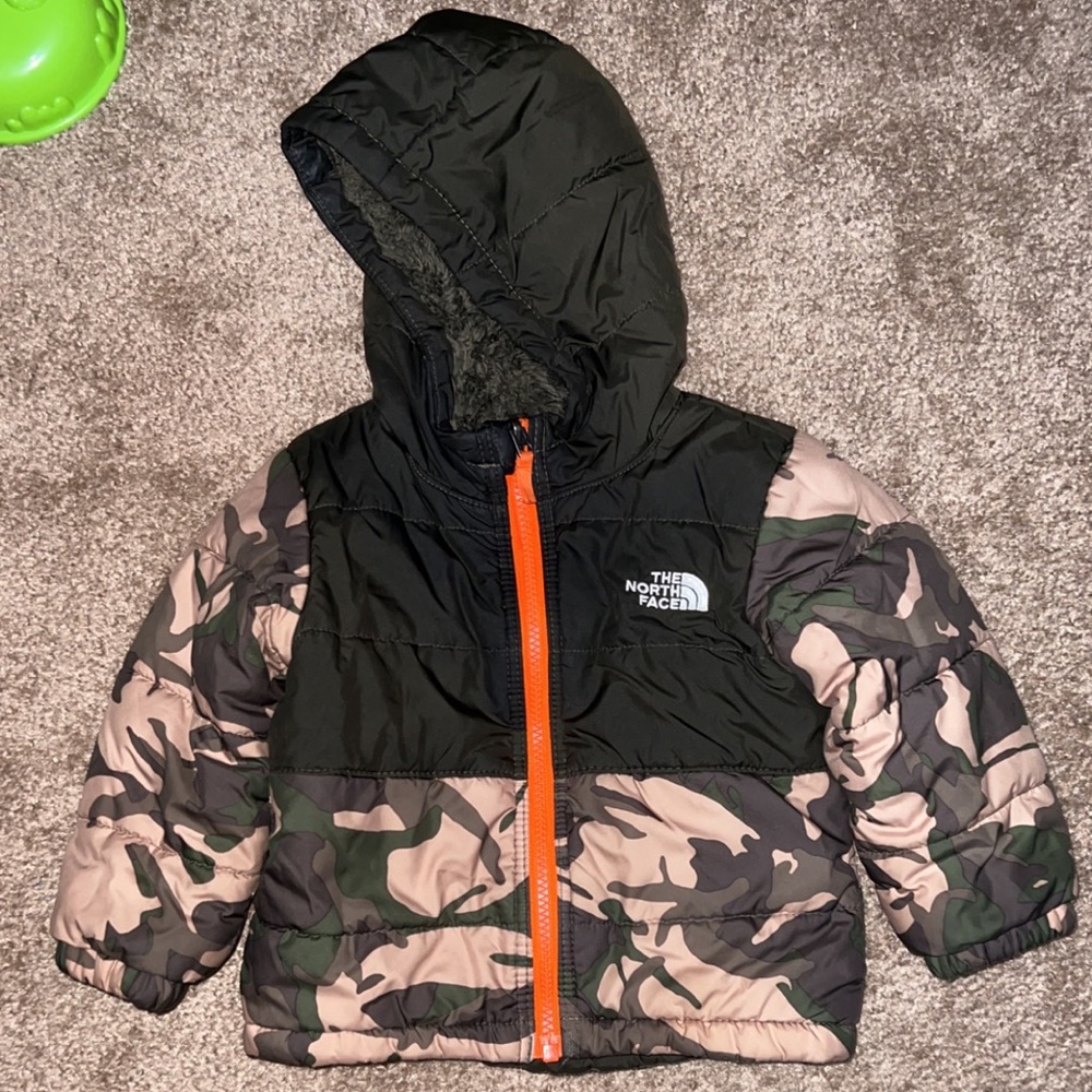 The North Face Kids Camo Jacket - Black and Green